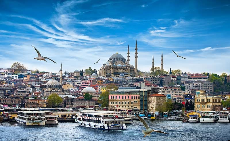 Read more about the article 11 سببًا ستجعلك ترغب في زيارة اسطنبول